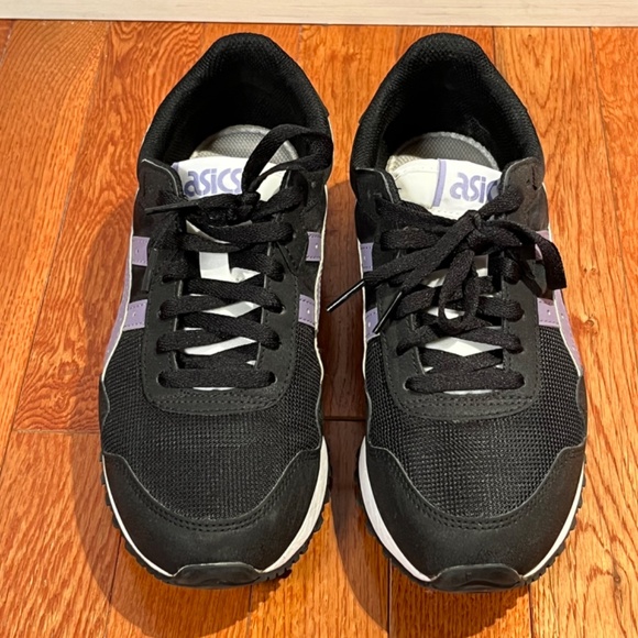 ASICS Women's Tiger Runner II Sportstyle Sneakers Size 7.5 - Picture 3 of 5